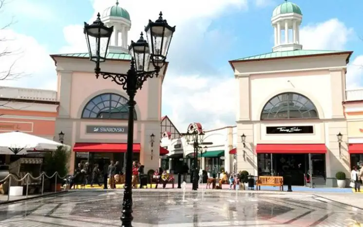 ᐅ Designer Outlet Neumünster [123 Shops] » Lohnt es sich?